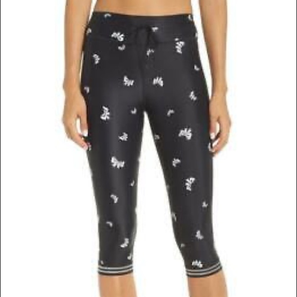 The UPSIDE Capri leggings